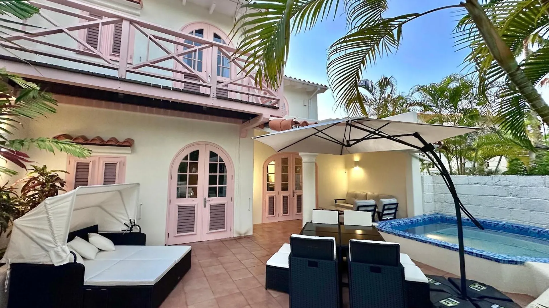 Villa 122 Sugar Hill Estate, Pools, Tennis, Gym, 5 Mins To Beach location