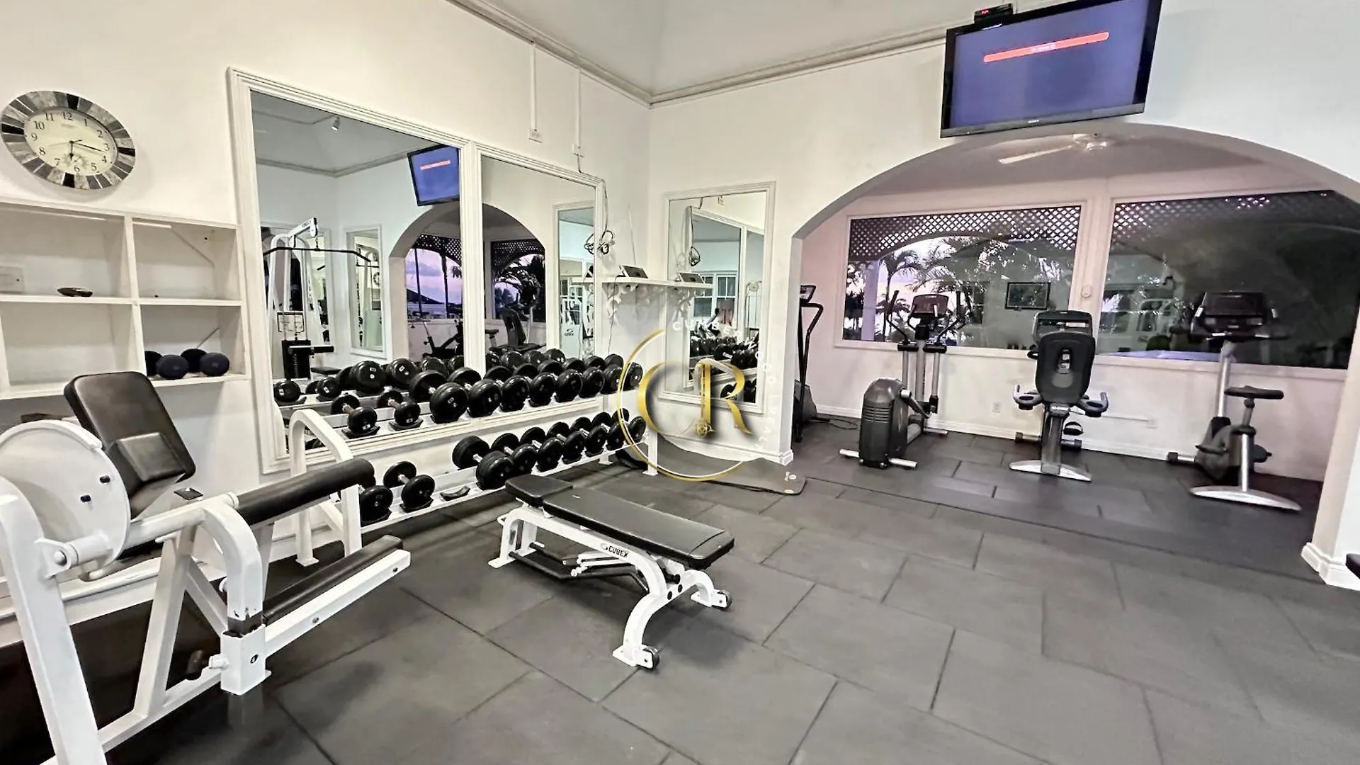 Villa 122 Sugar Hill Estate, Pools, Tennis, Gym, 5 Mins To Beach Saint James