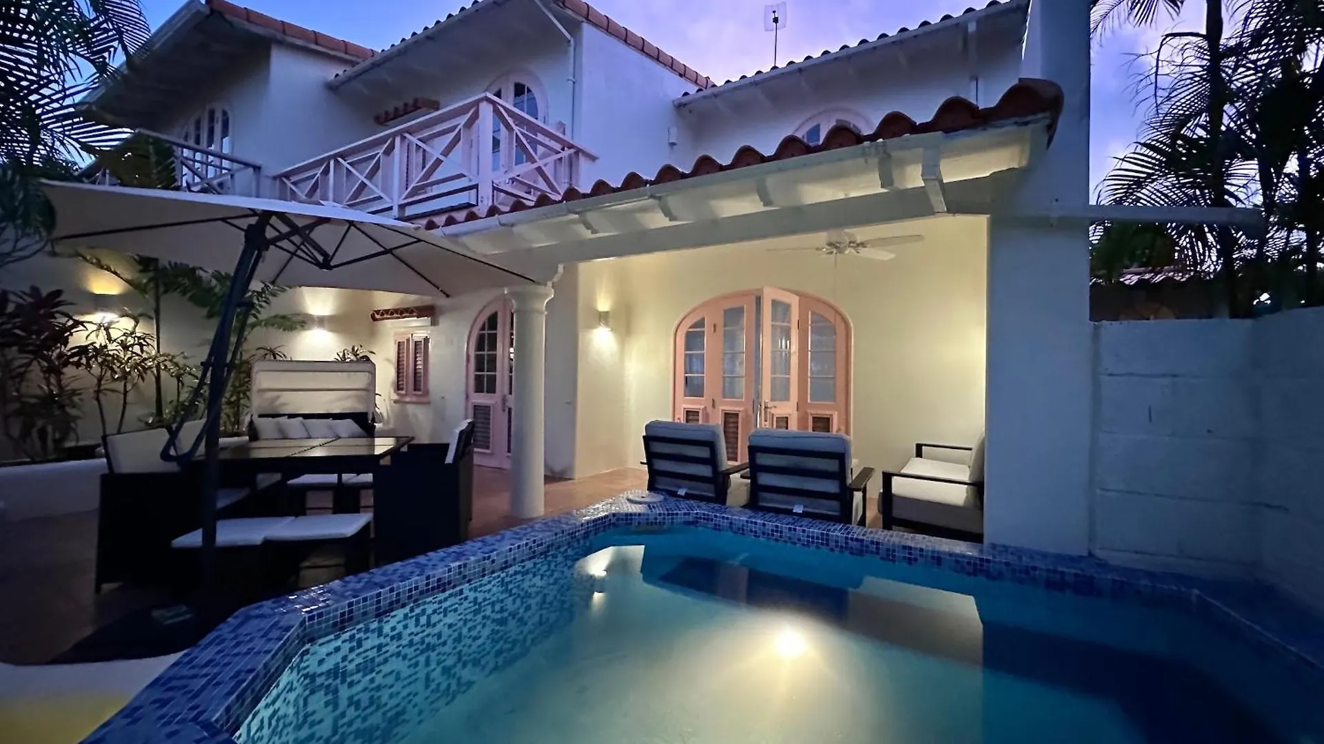 Villa 122 Sugar Hill Estate, Pools, Tennis, Gym, 5 Mins To Beach Saint James 0*,  Barbados